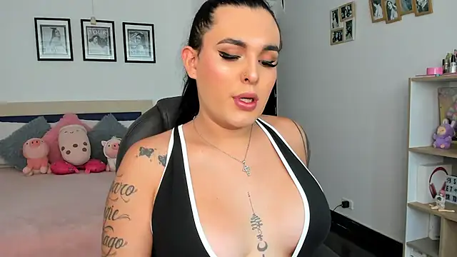 Snapshot of naty_pink chatting on April 21, 2026, 3:28 pm naty pink online show from April 21, 2026, 3:28 pm