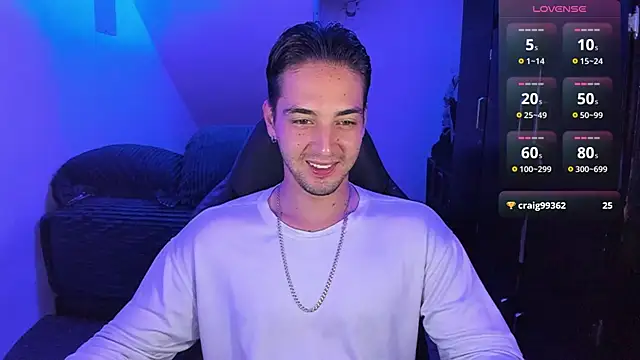 Alex smith00 online show from January 7, 2025, 11:56 pm