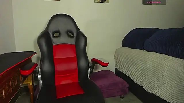 Alex smith00 online show from March 14, 2025, 12:54 am