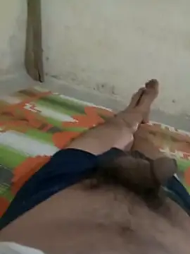 Snapshot of RandomSitcom chatting on April 16, 2026, 8:26 am RandomSitcom online show from April 16, 2026, 8:26 am