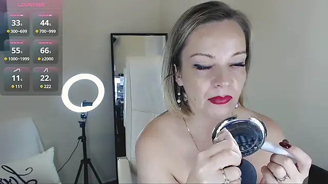 Tilly Eliot online show from February 2, 2025, 9:23 pm