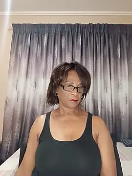 Snapshot of Hotgrannyx chatting on July 24, 2026, 5:22 pm Hotgrannyx online show from July 24, 2026, 5:22 pm