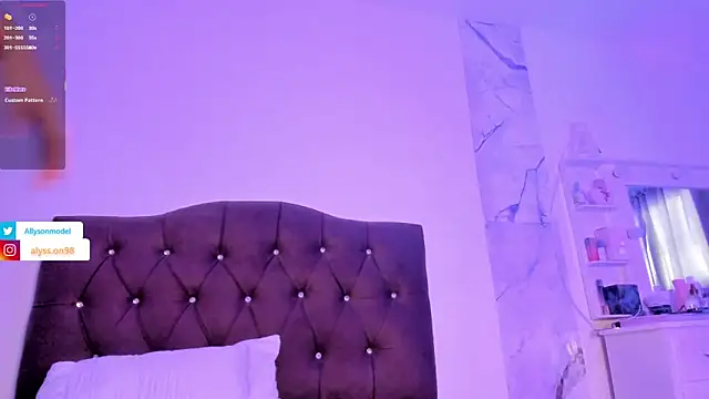 Snapshot of alysson_18 chatting on March 16, 2026, 2:43 pm alysson 18 online show from March 16, 2026, 2:43 pm