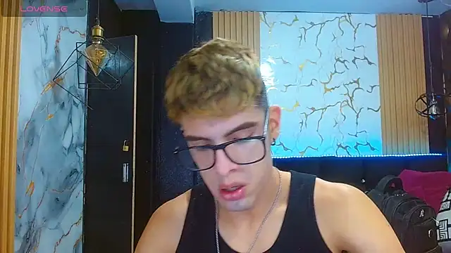 angel sexyevil online show from December 22, 2025, 12:13 pm