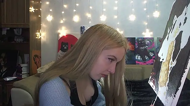 SecretSophia online show from February 23, 2025, 4:35 pm