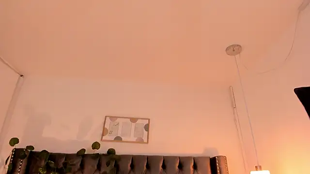 Kim Blane online show from December 29, 2024, 10:23 am