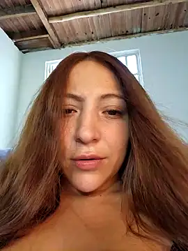 VickyHoult online show from December 14, 2024, 7:14 pm