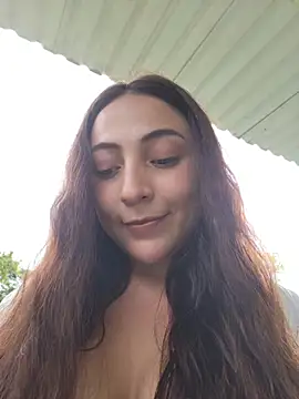 Snapshot of VickyHoult chatting on June 2, 2026, 10:34 pm VickyHoult online show from June 2, 2026, 10:34 pm