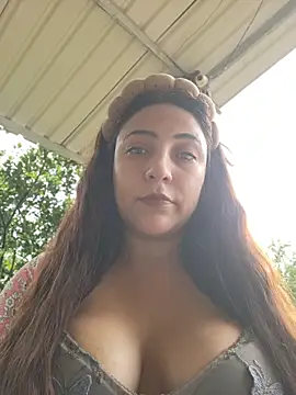Snapshot of VickyHoult chatting on June 3, 2026, 9:31 pm VickyHoult online show from June 3, 2026, 9:31 pm