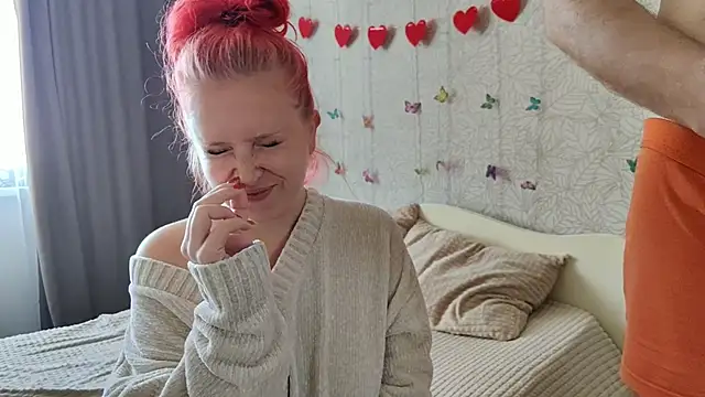 GenrikhBecca online show from October 16, 2025, 7:53 am