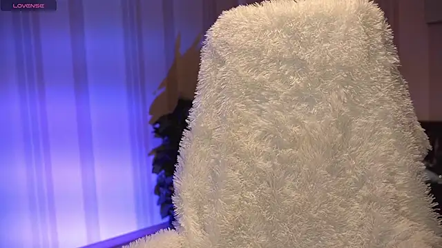 Snapshot of Danielle_Thomas chatting on January 10, 2025, 1:20 pm Danielle Thomas online show from January 10, 2025, 1:20 pm