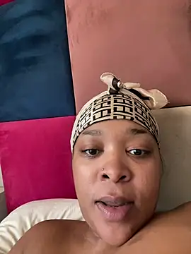 sexyTHANDO online show from May 16, 2026, 5:26 am