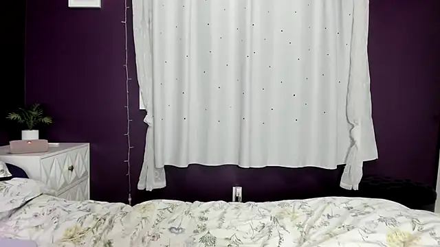 bossbratbimbo online show from February 7, 2025, 5:20 am