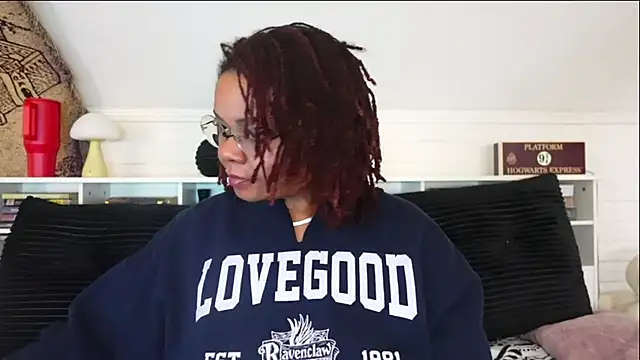 -khayaparker online show from February 24, 2026, 5:00 pm