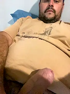 carlos01172011 online show from October 22, 2025, 9:47 pm