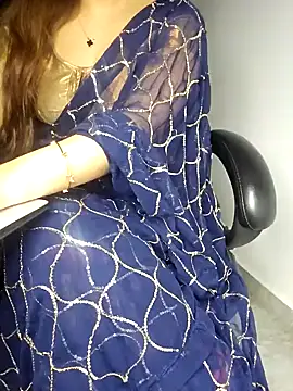 Snapshot of aliyaah_singh chatting on January 24, 2025, 10:41 pm aliyaah singh online show from January 24, 2025, 10:41 pm