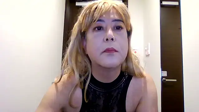 Snapshot of Saori_M chatting on March 21, 2026, 9:47 am Saori M online show from March 21, 2026, 9:47 am