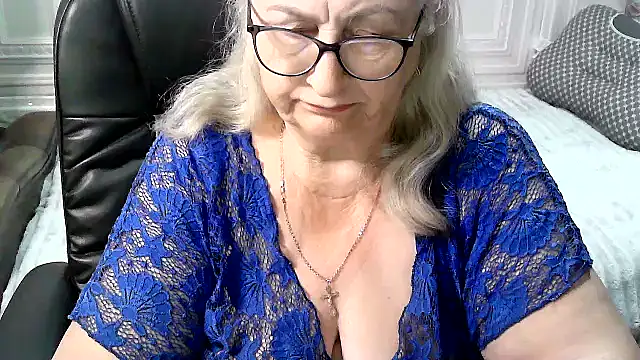 Snapshot of LolkaAlyss chatting on May 31, 2026, 5:15 am LolkaAlyss online show from May 31, 2026, 5:15 am