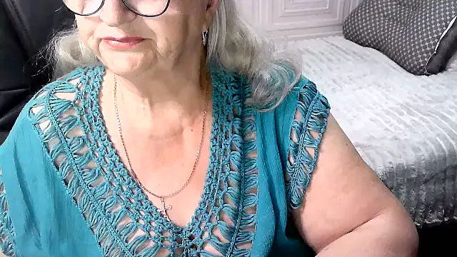 Snapshot of LolkaAlyss chatting on June 1, 2026, 7:48 pm LolkaAlyss online show from June 1, 2026, 7:48 pm