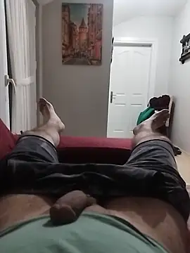 Snapshot of Aykut1990 chatting on December 17, 2025, 3:40 pm Aykut1990 online show from December 17, 2025, 3:40 pm