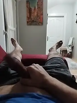 Snapshot of Aykut1990 chatting on March 22, 2026, 7:39 pm Aykut1990 online show from March 22, 2026, 7:39 pm