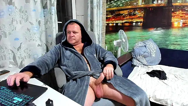 Snapshot of xxrokixxx chatting on January 9, 2025, 3:55 pm xxrokixxx online show from January 9, 2025, 3:55 pm