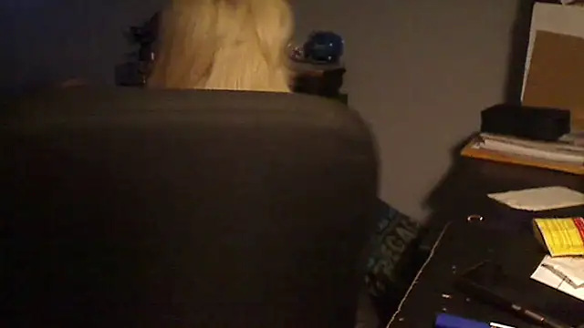 Snapshot of XTRAHORNYONE chatting on February 9, 2025, 1:11 am XTRAHORNYONE online show from February 9, 2025, 1:11 am