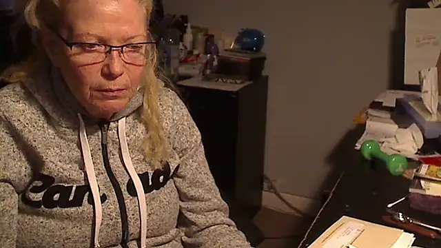 Snapshot of XTRAHORNYONE chatting on March 23, 2025, 12:15 am XTRAHORNYONE online show from March 23, 2025, 12:15 am