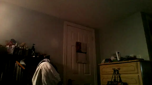 Snapshot of XTRAHORNYONE chatting on October 1, 2025, 3:45 am XTRAHORNYONE online show from October 1, 2025, 3:45 am