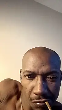 RinsingWood84 online show from December 1, 2025, 12:43 pm