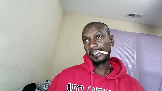 RinsingWood84 online show from March 12, 2026, 6:03 pm