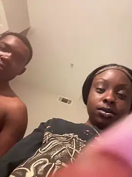 DancingLemonade online show from September 29, 2025, 12:27 am