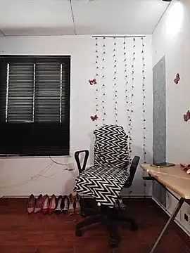 sharom smith1 online show from April 9, 2026, 8:36 pm