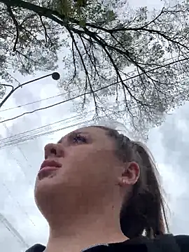 Sara Slow online show from April 18, 2026, 12:20 pm