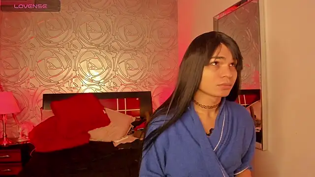 vennus1  online show from March 13, 2025, 6:12 pm