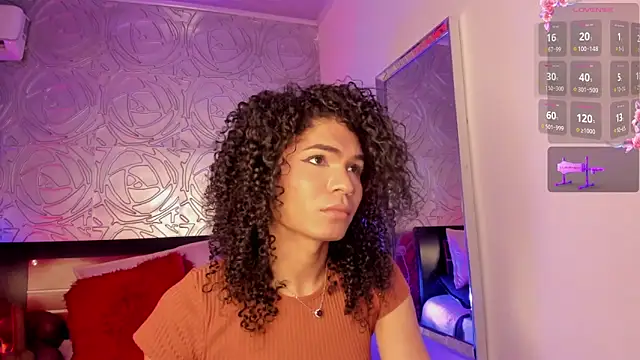 vennus1  online show from September 11, 2025, 5:07 am