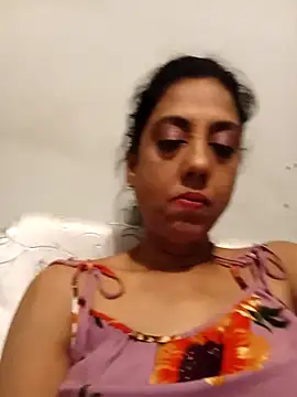 Mahi4luv online show from September 18, 2025, 10:34 pm