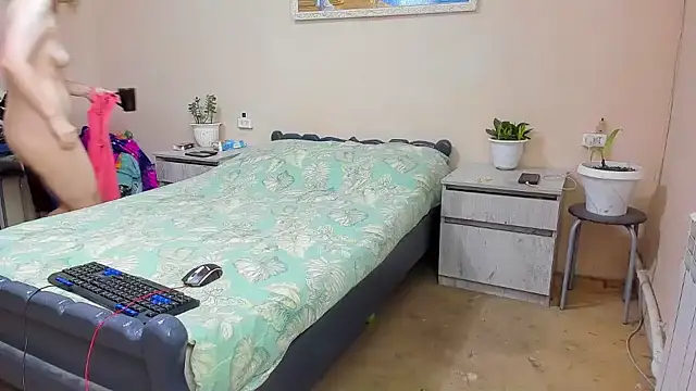 DUSSY PUSSY online show from February 15, 2026, 5:59 am