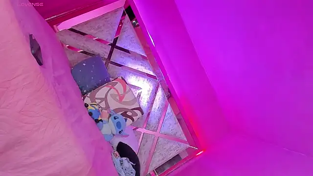 anapuala sexxx online show from January 3, 2025, 11:46 am