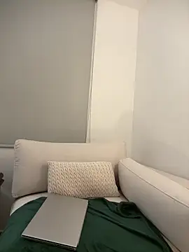 sweetAli  online show from September 23, 2025, 9:45 am