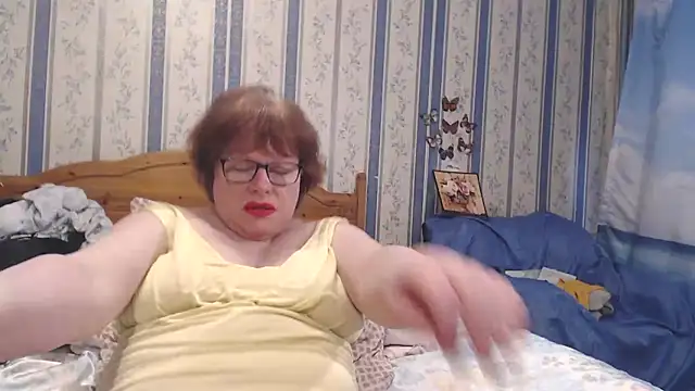 Snapshot of AMARILLIS chatting on February 15, 2025, 10:44 am AMARILLIS online show from February 15, 2025, 10:44 am