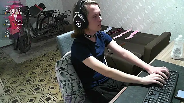 Snapshot of Shad0wFemb0y chatting on March 31, 2026, 5:46 pm Shad0wFemb0y online show from March 31, 2026, 5:46 pm