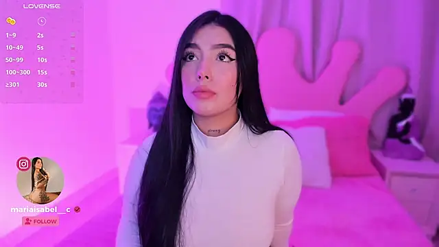 shantall vidales  online show from September 29, 2025, 2:06 am