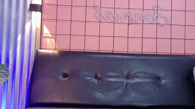 martin killer online show from November 25, 2025, 1:38 am