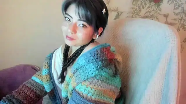 Sammysammy  online show from December 16, 2025, 9:36 am