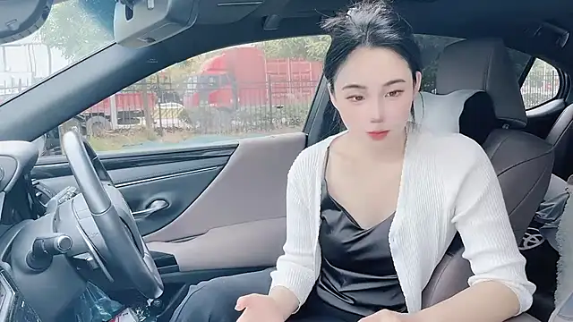 orla2021 online show from December 26, 2024, 12:46 am