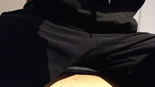 Snapshot of papiculo86 chatting on February 24, 2025, 10:47 pm papiculo86 online show from February 24, 2025, 10:47 pm