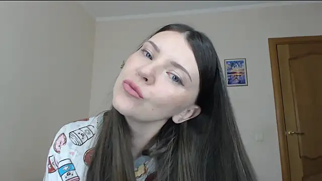 Snapshot of SugarTati chatting on July 8, 2026, 6:23 pm SugarTati online show from July 8, 2026, 6:23 pm