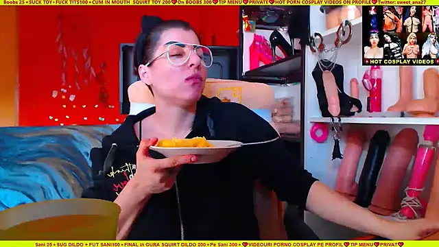 Snapshot of cuminmenowbbyx chatting on February 22, 2025, 1:57 pm cuminmenowbbyx online show from February 22, 2025, 1:57 pm