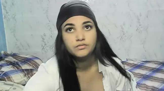 Snapshot of shayna_all chatting on February 20, 2025, 8:47 pm shayna all online show from February 20, 2025, 8:47 pm